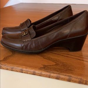 “Bendables” Wedge/heeled loafer by Clark’s
